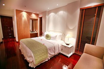 Mercury Hotel 3*